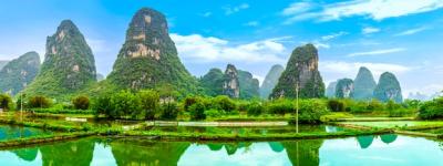 Stunning Chinese Skyline Scenery with Bamboo and Rivers – Free Stock Photo Download