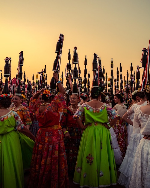 Record Guinness Mujer Botellera en Paraguay – Free Download, Download Free Stock Photo