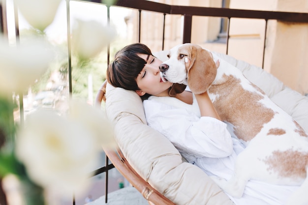 Attractive Girl Kissing Beagle Dog Looking Away – Free Stock Photo, Download for Free