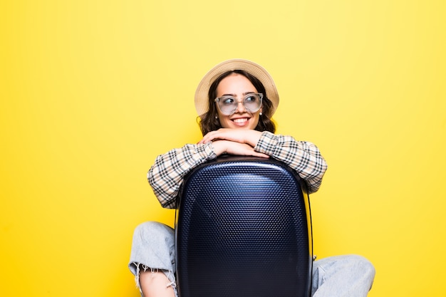 Girl in Straw Hat and Sunglasses with Suitcase – Travel and Lifestyle Concept | Free Stock Photo for Download