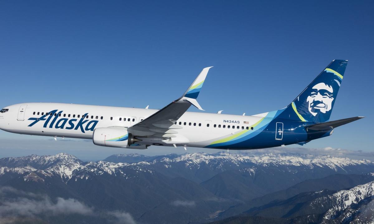 How do I book a flight with Alaska Airlines online?