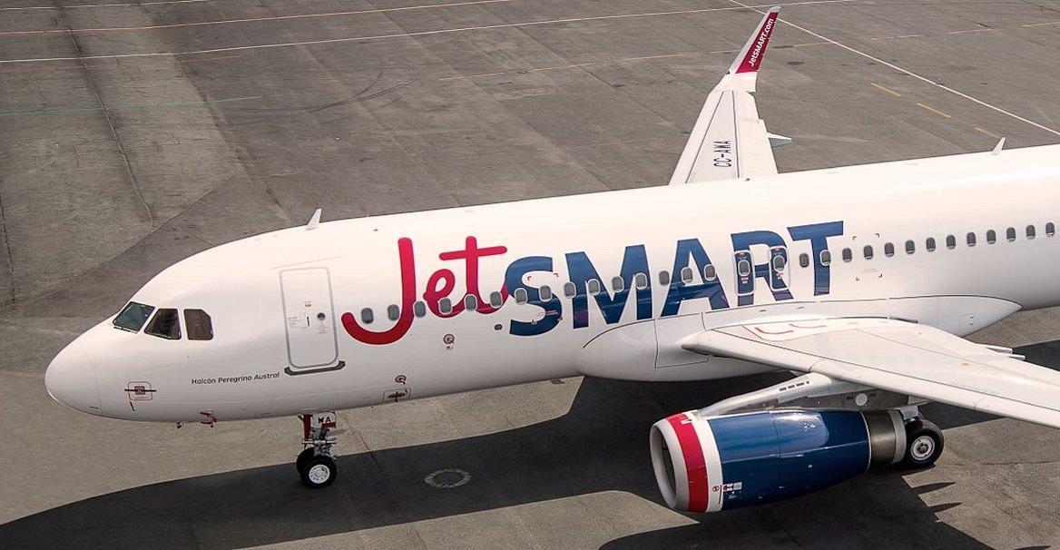 Persona!ARG ¿Cómo puedo comunicarme con JetSMART Argentina?