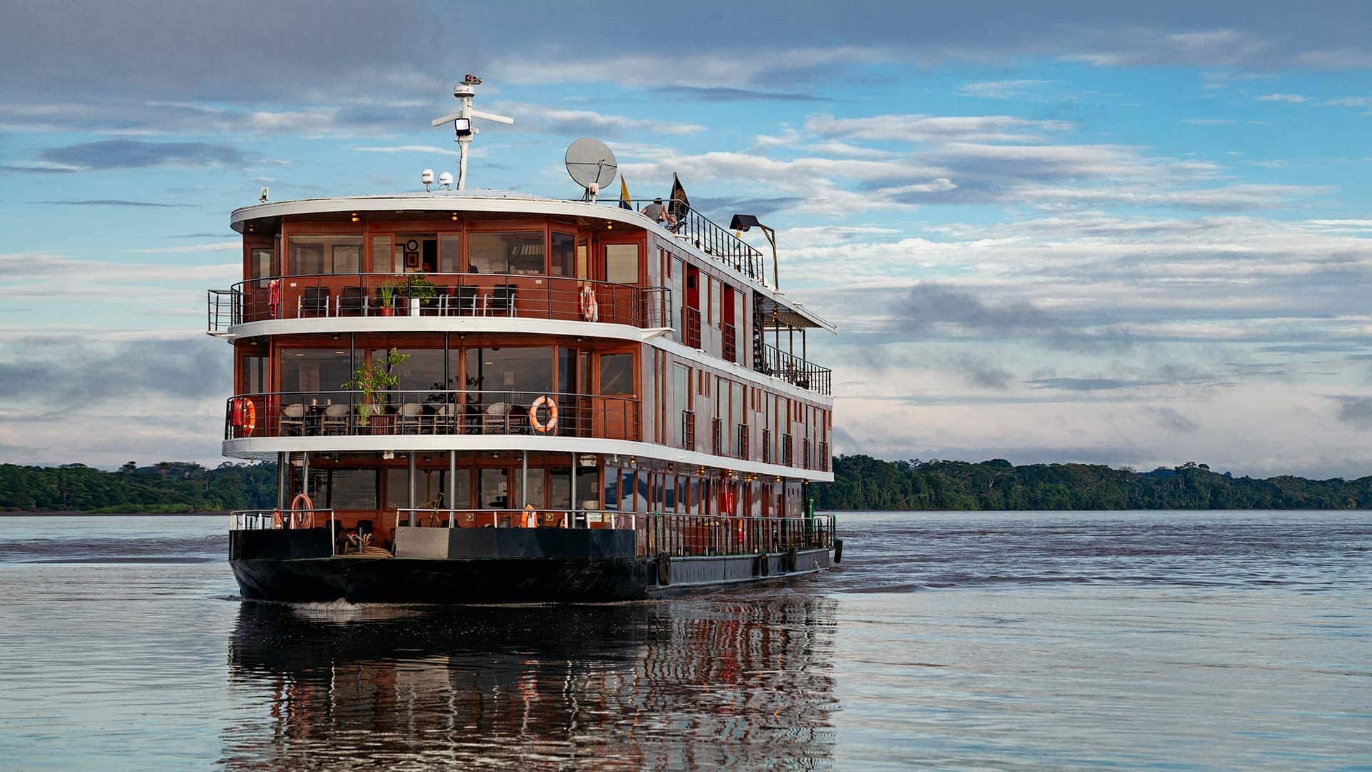 Anakonda Amazon Cruise  Best River Cruise