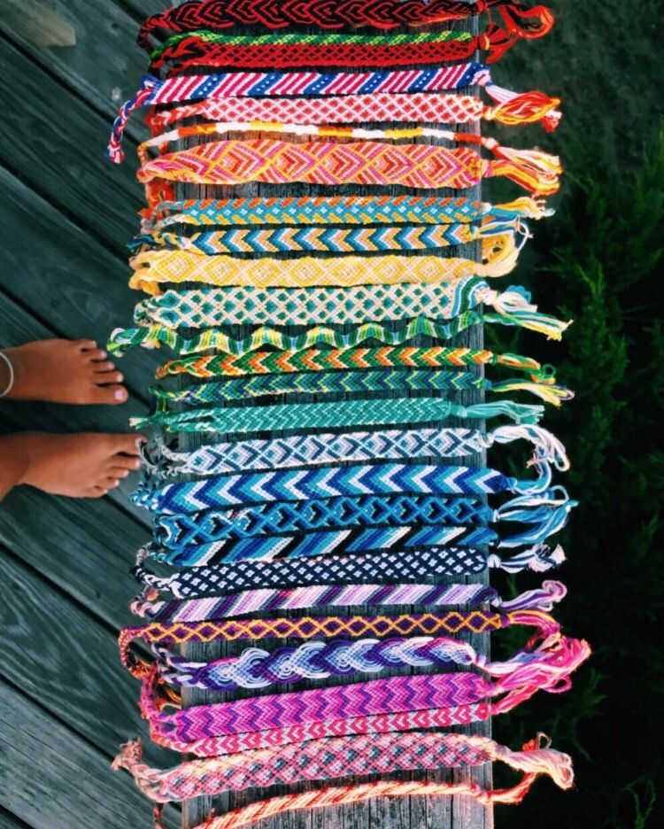 VSCO  summerrvibes  Images  Outfit  Friendship bracelets 