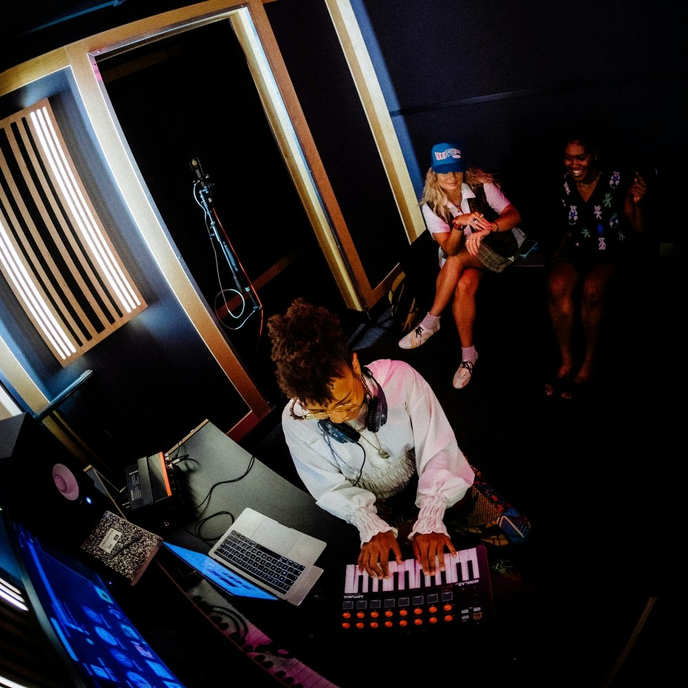 Get Noticed on SoundCloud Music Promotion Tips