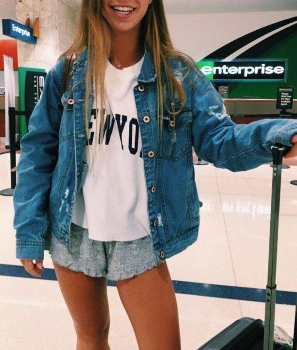 How to Be a VSCO Girl on a Budget