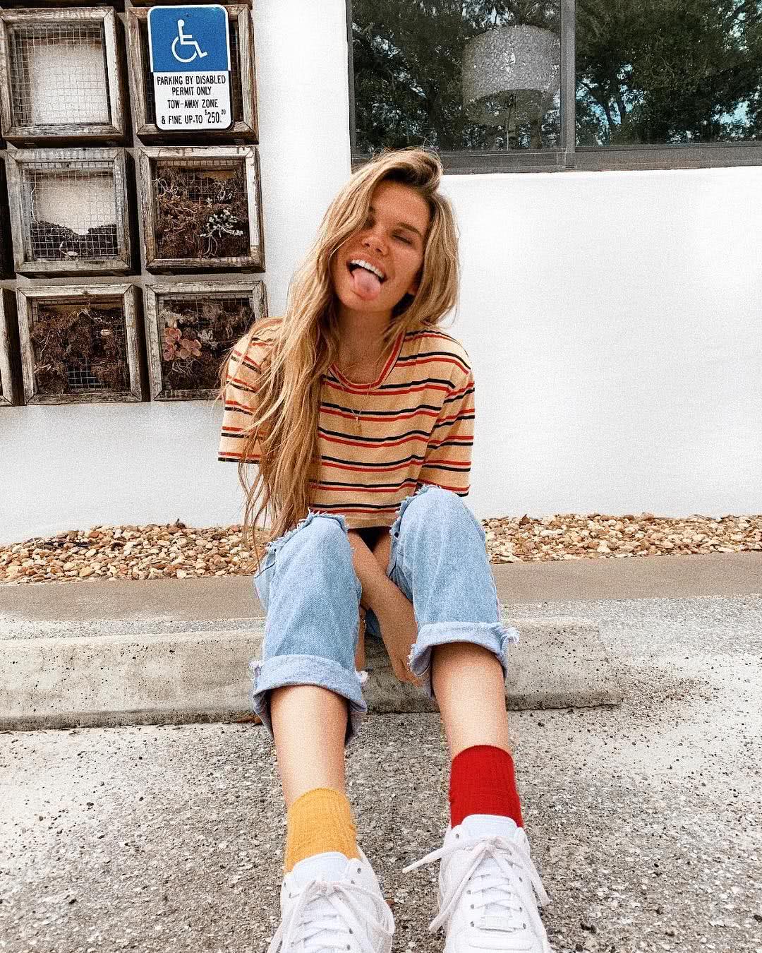 How VSCO Girls Dress