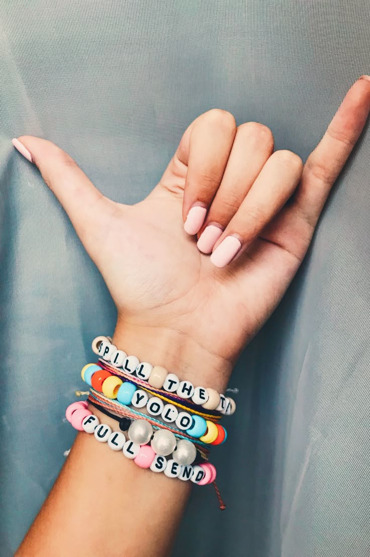 Ultimate Guide to VSCO Friendship Bracelets