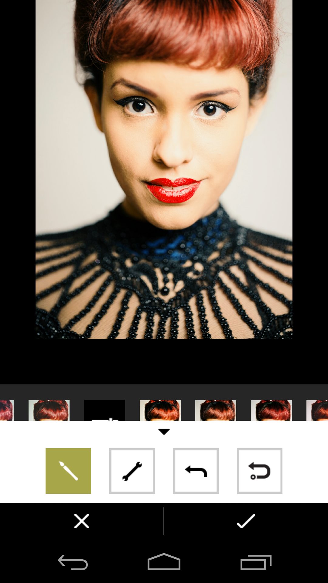 How to Flip an Image in VSCO Cam