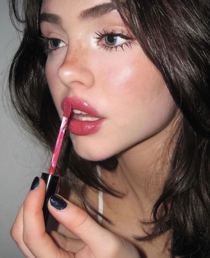 highinfidelity  VSCO  Makeup inspiration Eye makeup Makeup tutorial