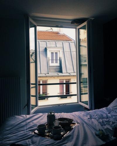 How to Create a Paris Luxe Aesthetic on VSCO
