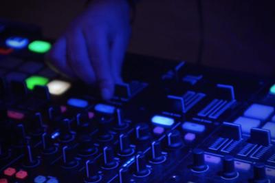 Ultimate Guide to Mixcloud Live Stream Setup