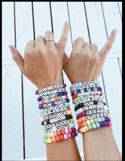 How to Make VSCO Bracelets for a Trendy Accessory