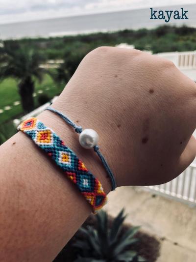 How to Make a VSCO Bracelet with 3 Strings