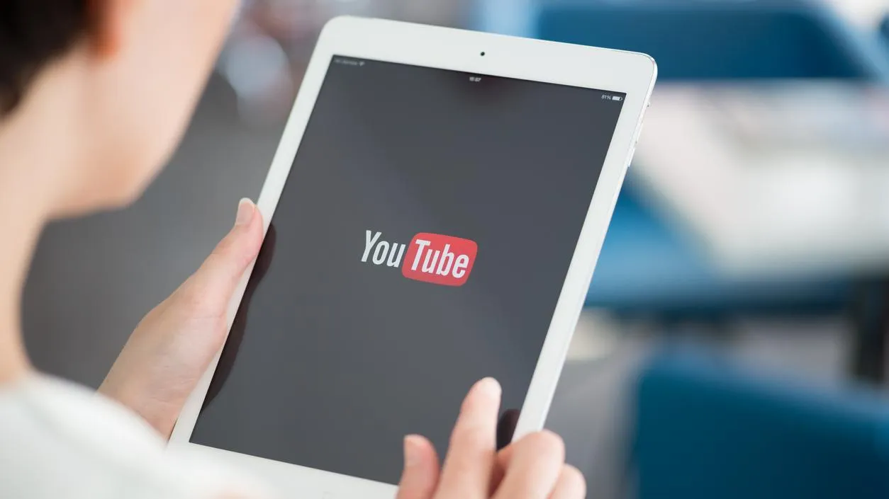 How much data does YouTube use  Tech Advisor