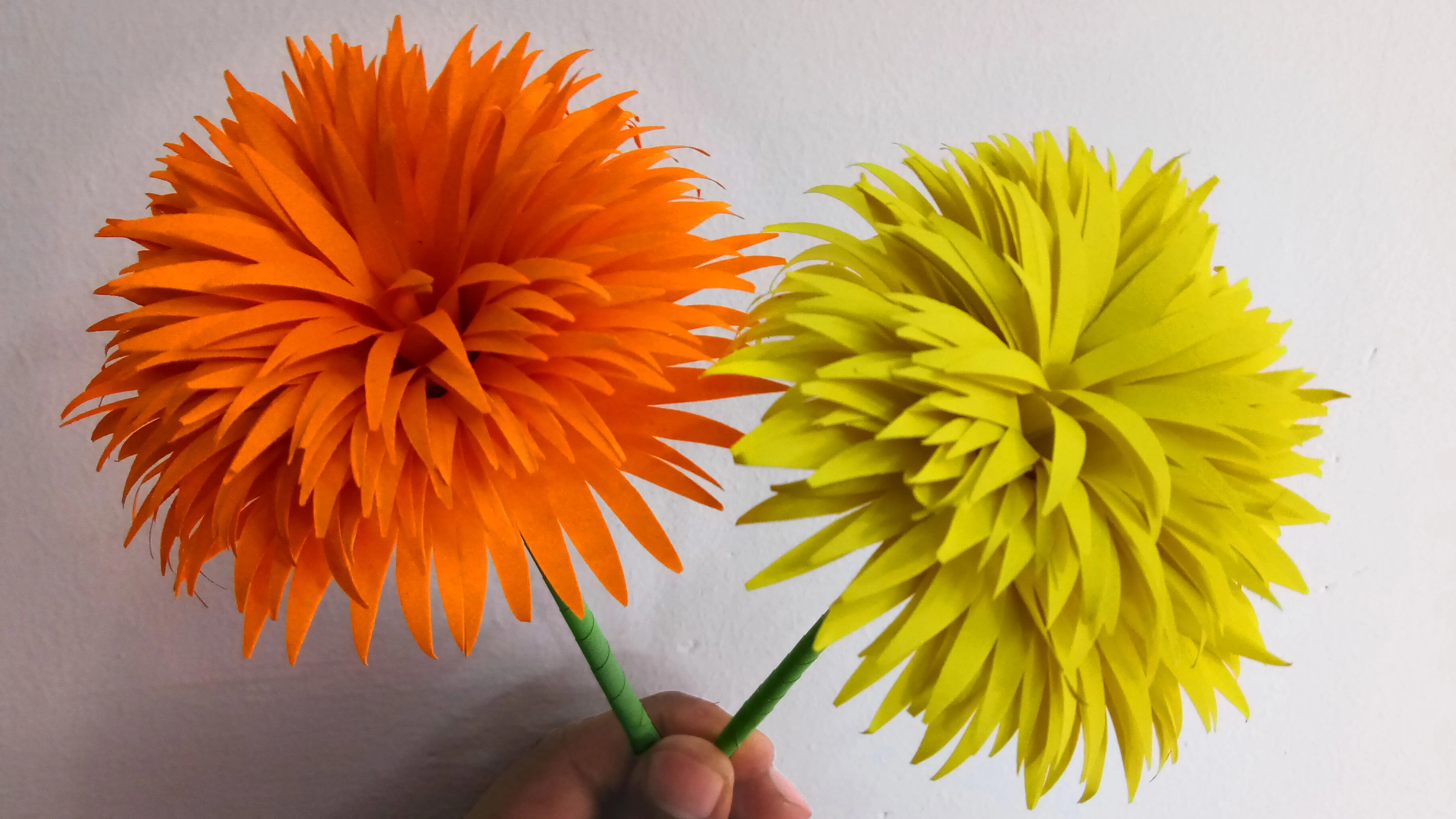 Step-by-Step Guide to Making Handmade Paper Flowers