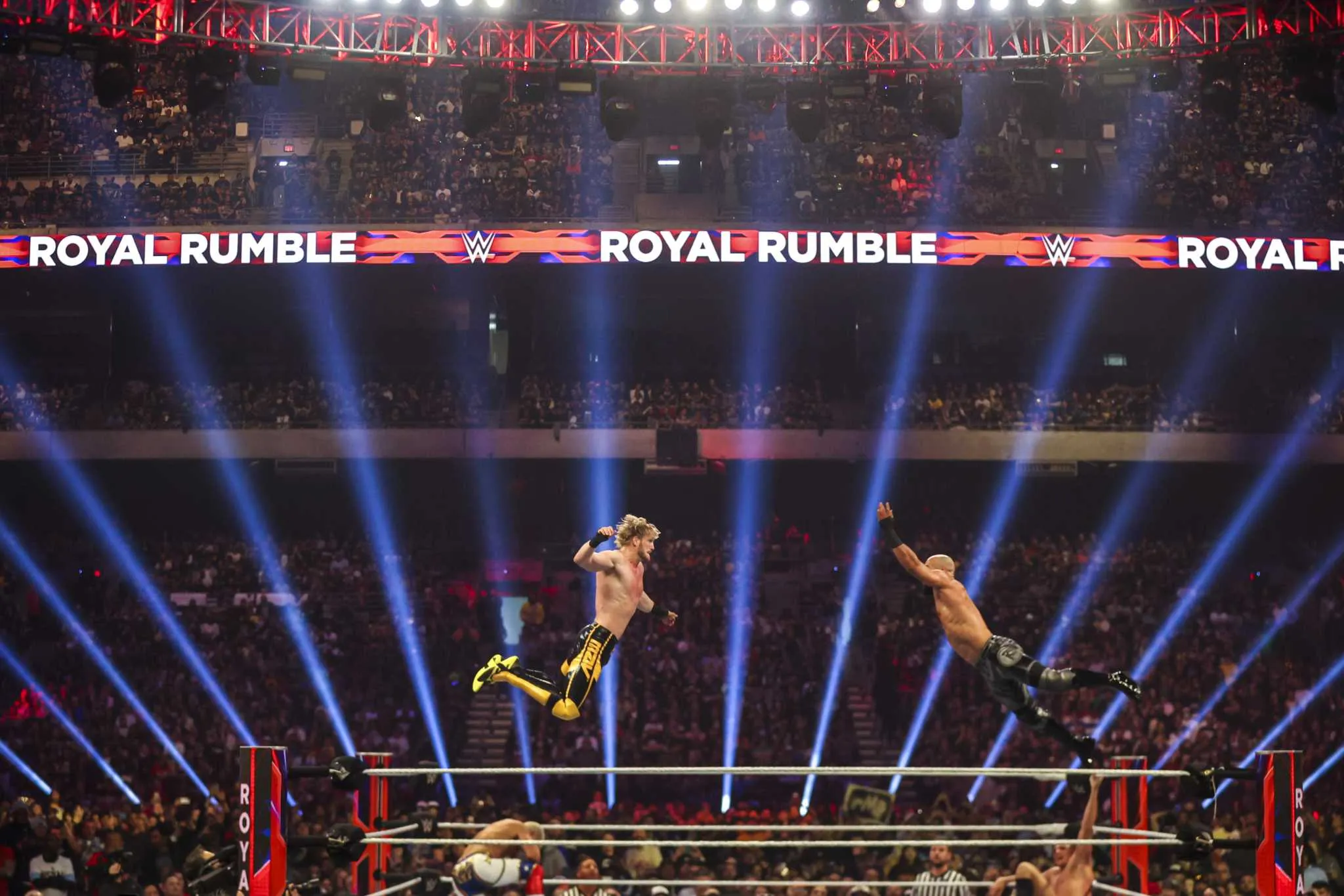 Cody Rhodes Rhea Ripley win WWE Royal Rumble matches at Alamodome