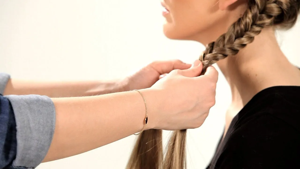 How to Create a Beautiful Side Fishtail Braid