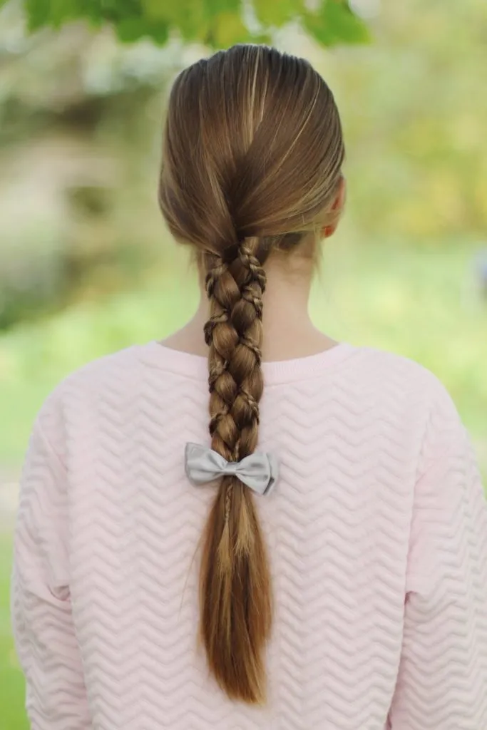 Simple Hairstyling Tutorial for a Normal Braid