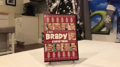 Revisiting A Very Brady Christmas Full Movie on YouTube