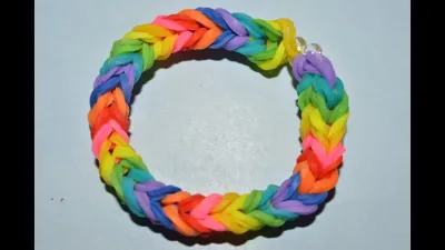 How to Create a Rubber Band Bracelet with Dailymotion's Simple Tutorial