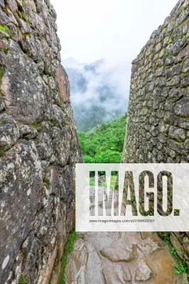 Uncovering Imago Images Cultural and Historical Archives for Unique Visual Inspiration