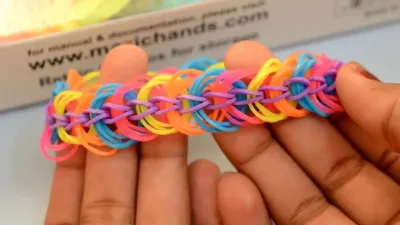 How to Make a Rubber Band Bracelet by Hand