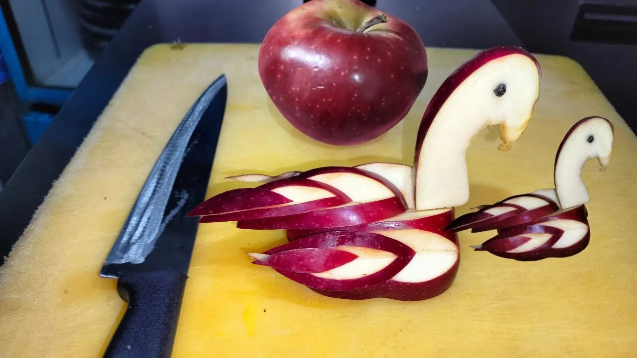 How to Create an Edible Apple Swan for Fun Fruit Carving