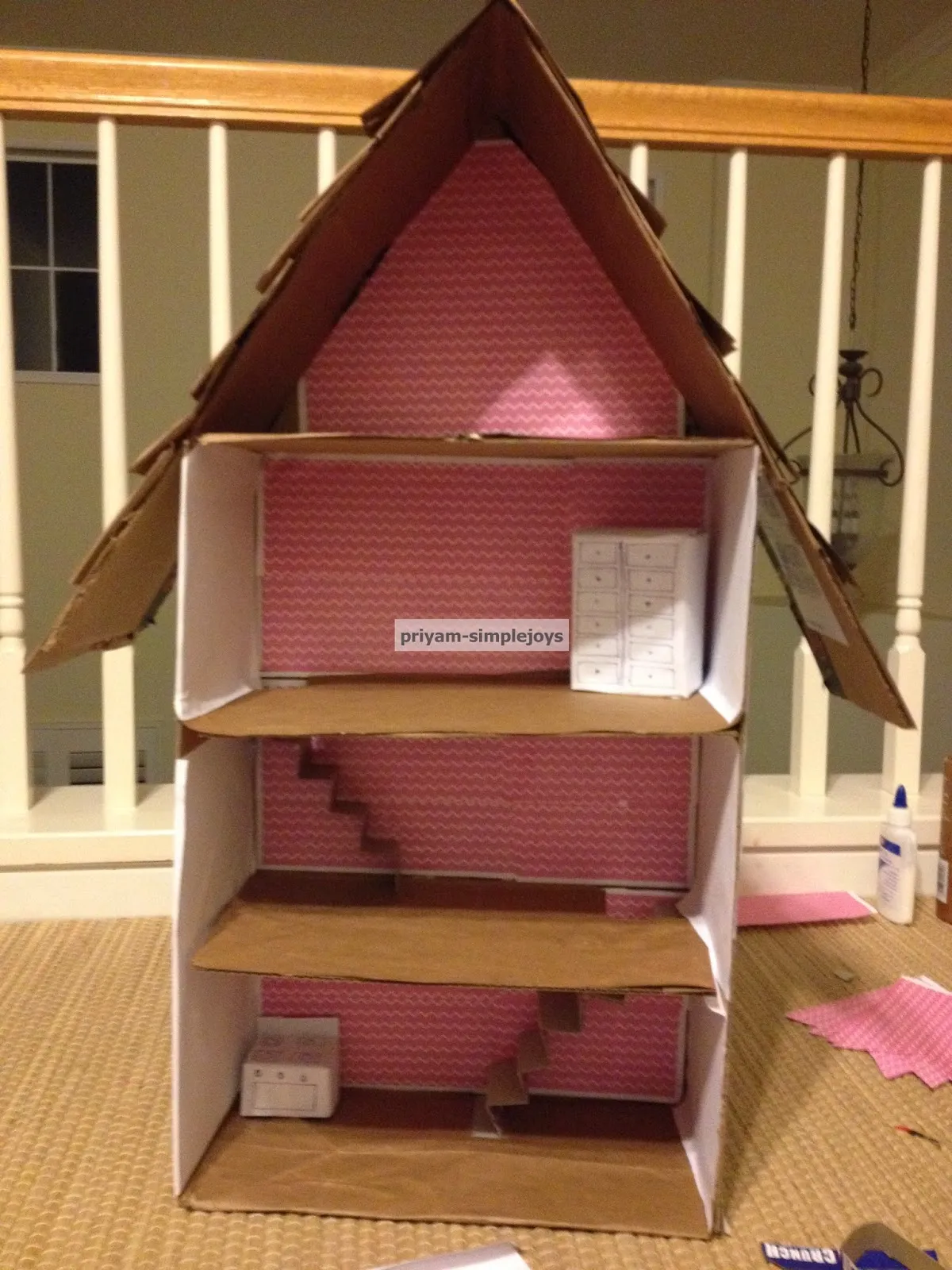 SimpleJoys Cardboard Dollhouse