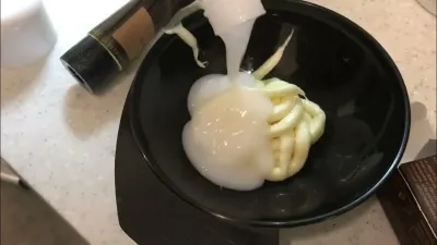 Mixing Hair Color and Developer with Dailymotion Tutorials