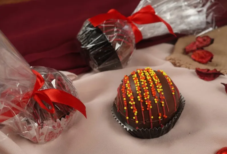 4 Easy homemade chocolate bombs recipes  Somia Ab  Skillshare