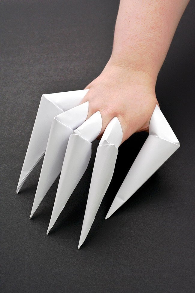 Craft Paper Claws for Fun