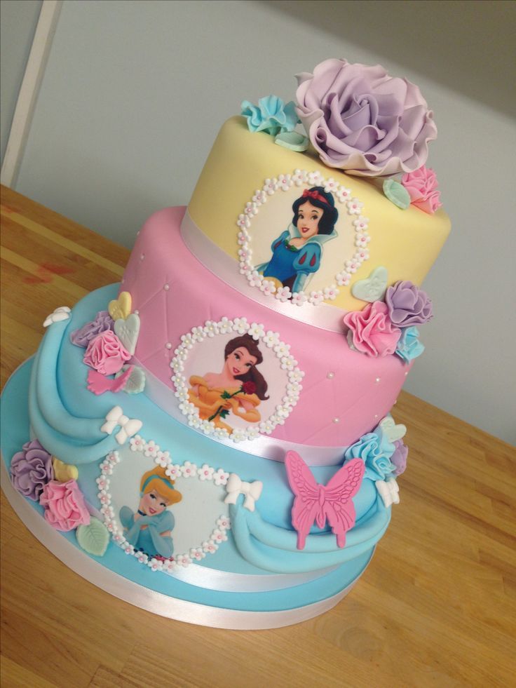 How to Create a Beautiful Princess Cake