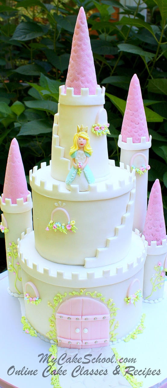 Creative Guide to Baking a Castle Cake