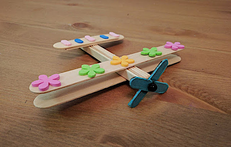 How to Build an Aeroplane with a Motor at Home