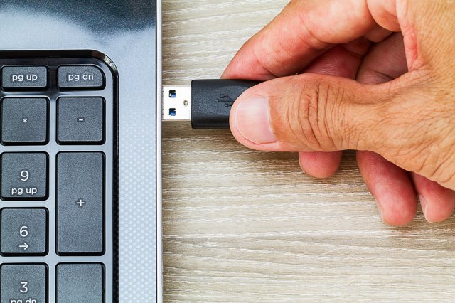 How to Save a YouTube Video to a USB Drive