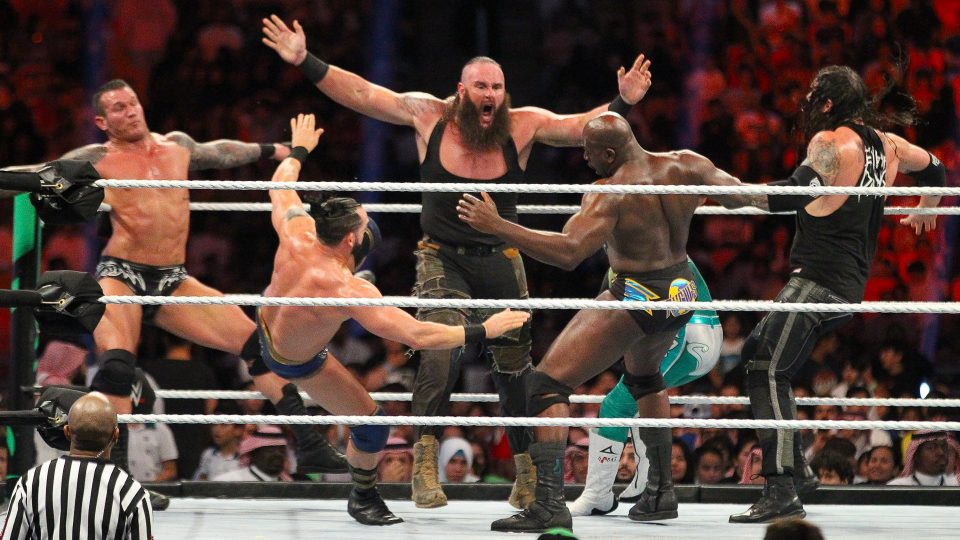 Understanding the Number of Wrestlers in the Royal Rumble and Key Match Details