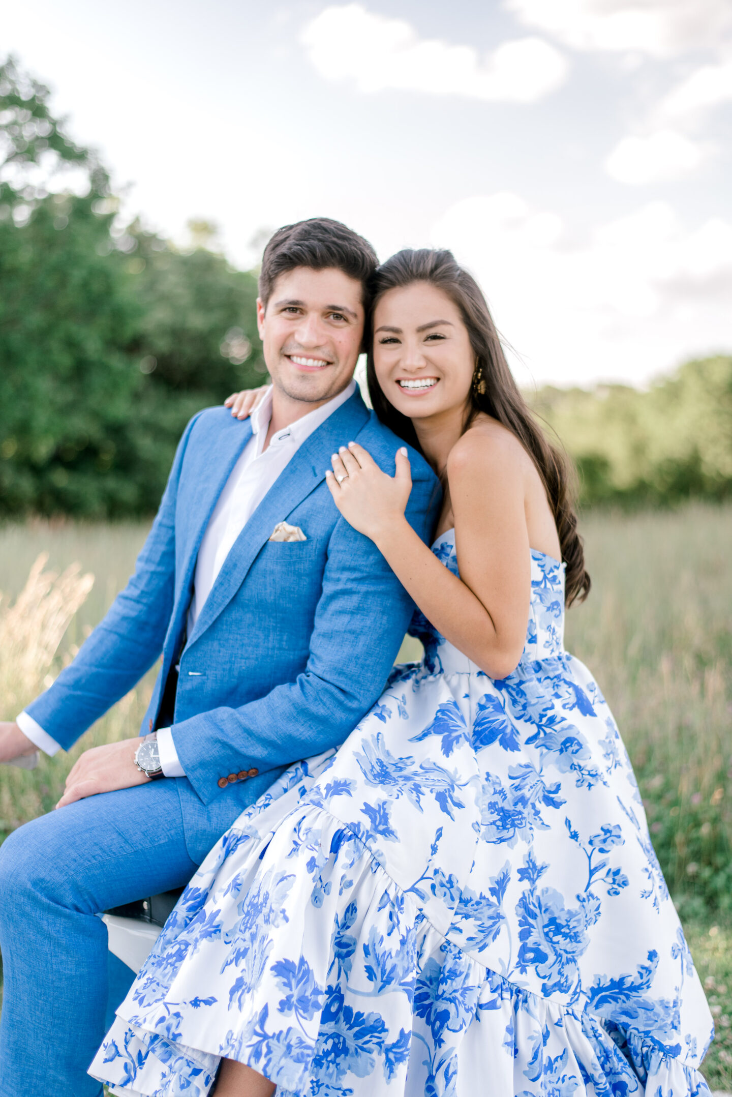 6 Tips for Picture Perfect Engagement Photos  with love caila