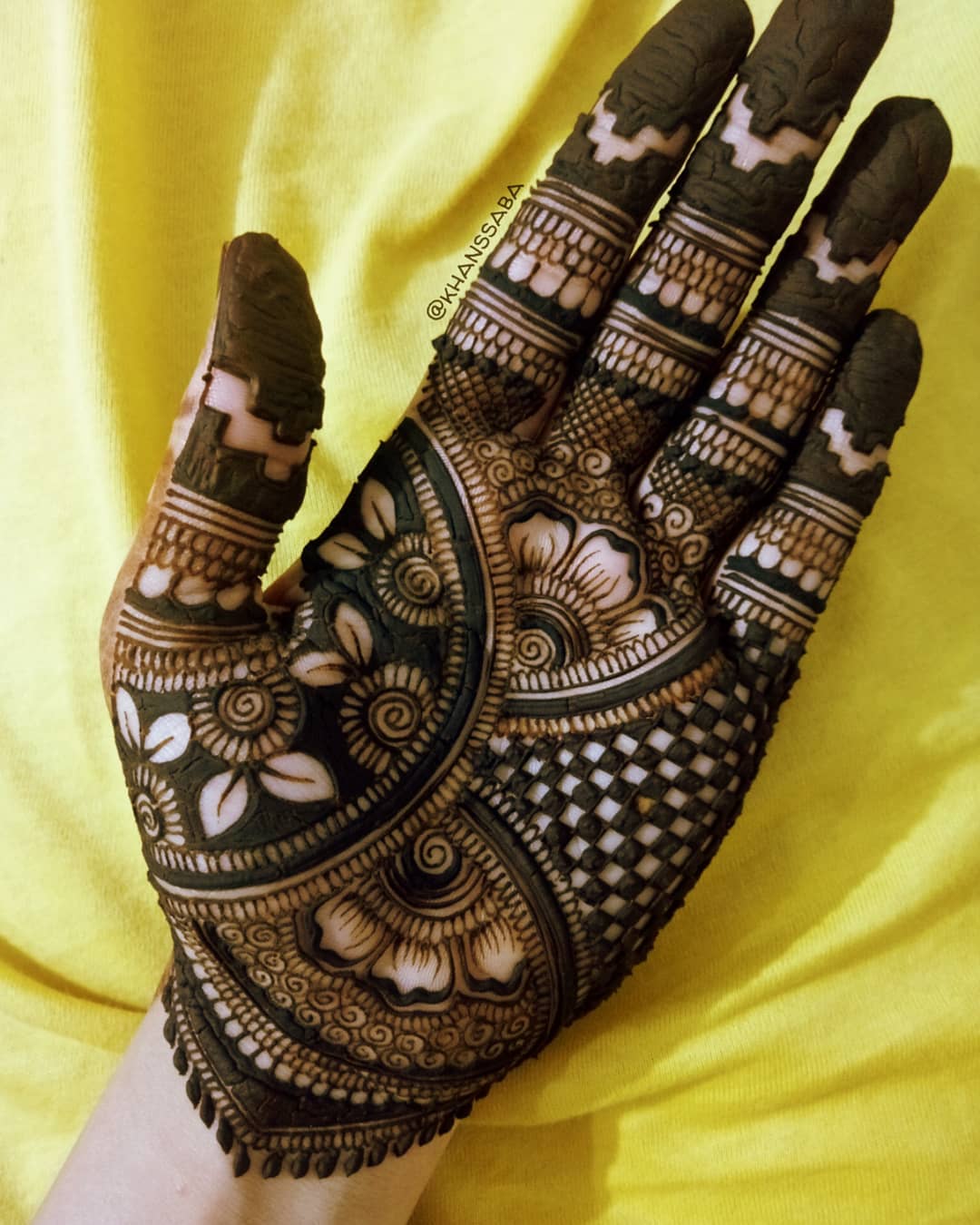 Learn Beautiful Mehndi Designs on Dailymotion