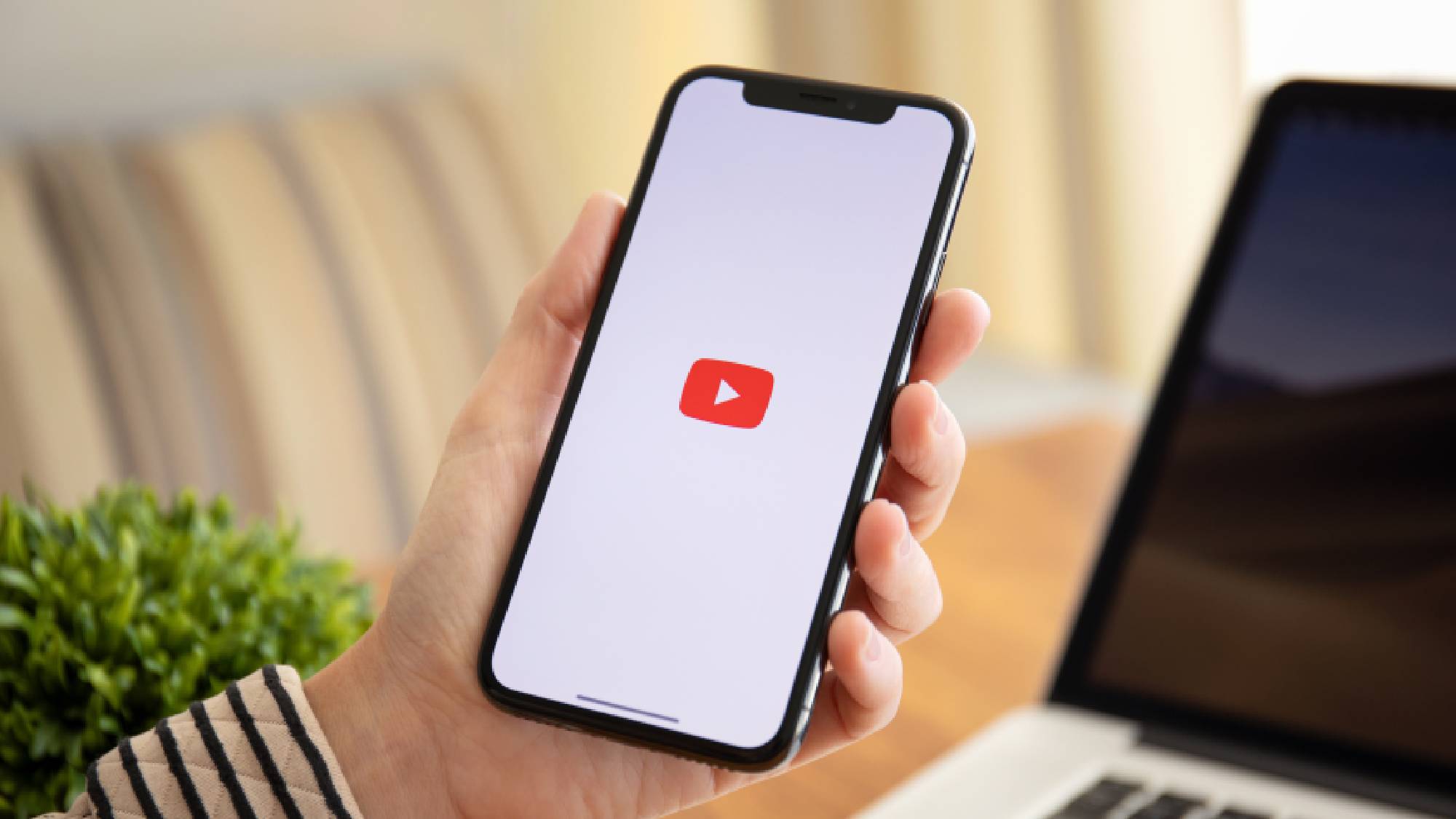 How to Film YouTube Videos with Your iPhone