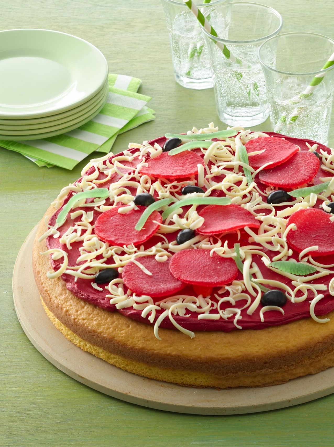 How to Make a Fun Pizza Cake Recipe