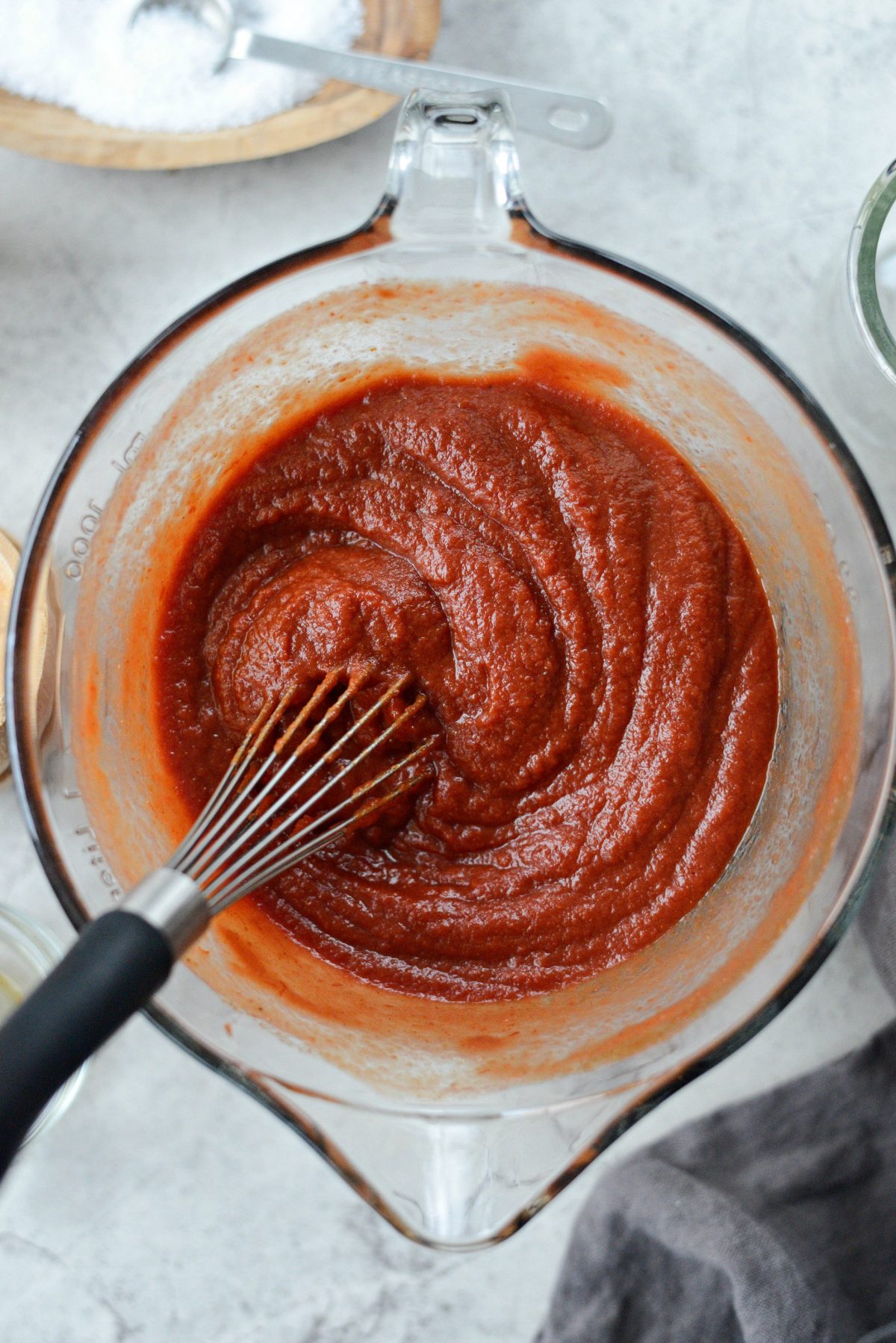 Homemade Ketchup Made Easy with Step-by-Step Videos