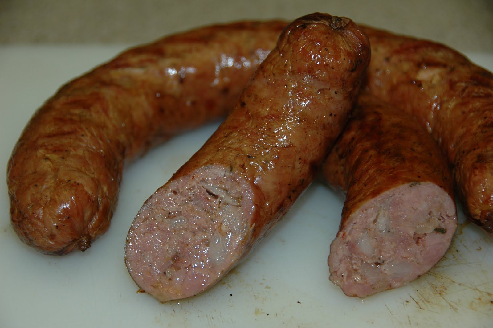 How to Make Sausages at Home with a Step-by-Step Recipe