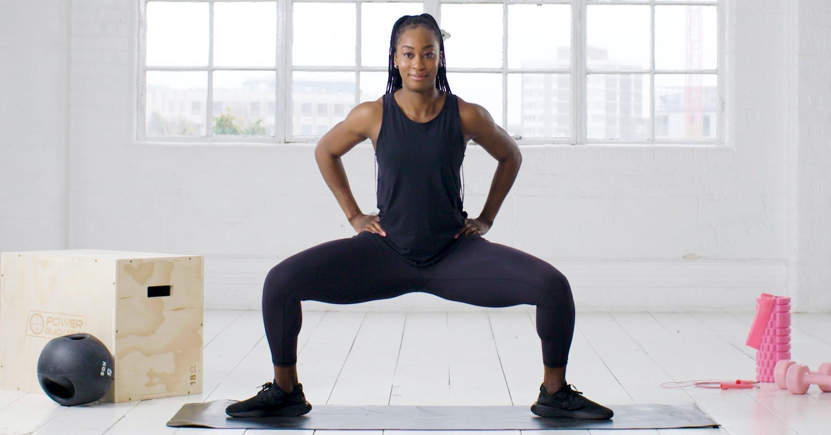 Squats 3 variations for leg day workouts to get stronger thighs