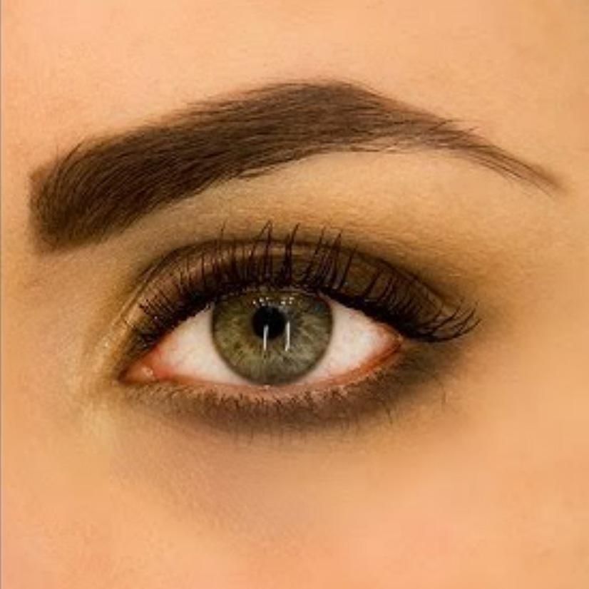 Achieve a Soft, Smudged Eyeliner Look