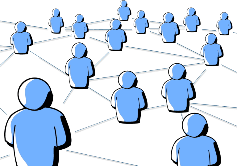 Essential Connections for Building a Strong Network on LinkedIn