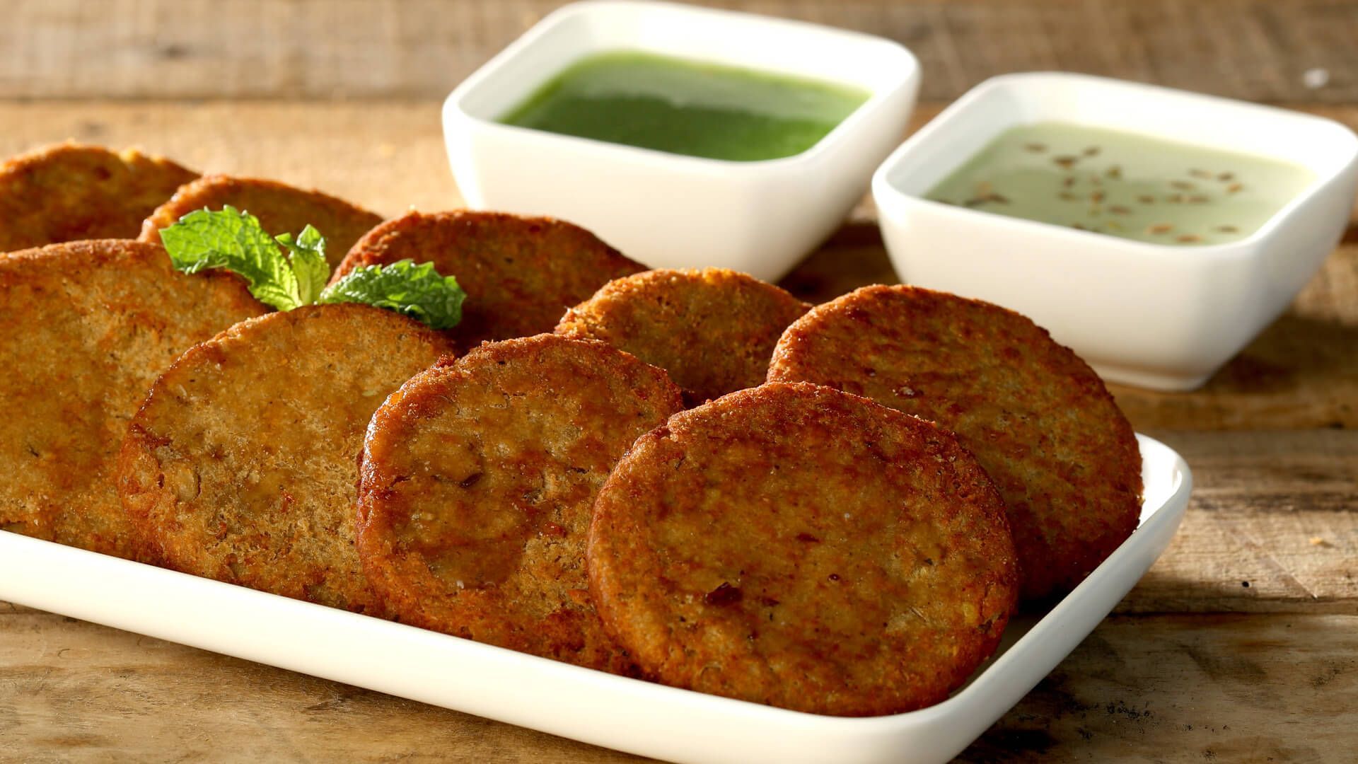 Shami Kebab is a popular Lucknowi snacks recipe made with lamb or meat 