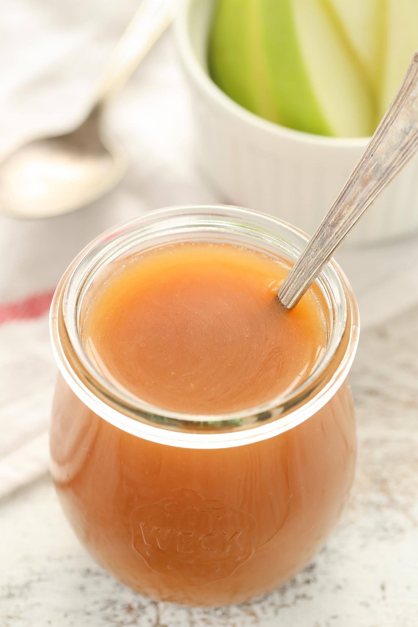 How to Make Caramel Sauce at Home with a Delicious Recipe