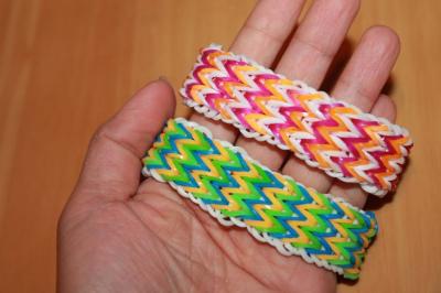 Creating a Fishtail Bracelet Without a Loom on Dailymotion