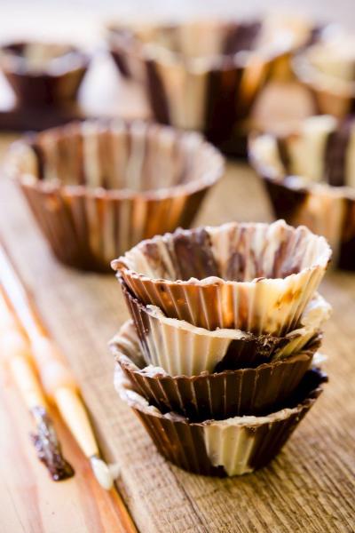 How to Make Chocolate Cups with Balloons – Fun Dessert Tutorial